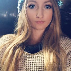 Meet your Posher, Breanna